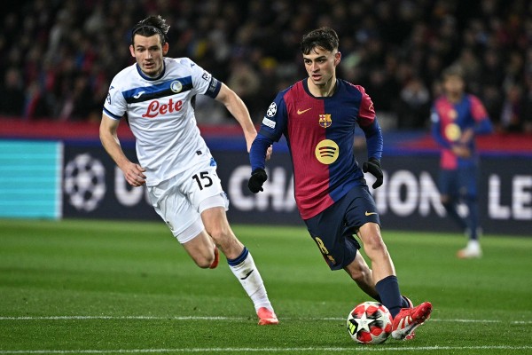 拜仁官方：于帕梅卡诺因负荷管理未进战圣保利大名单