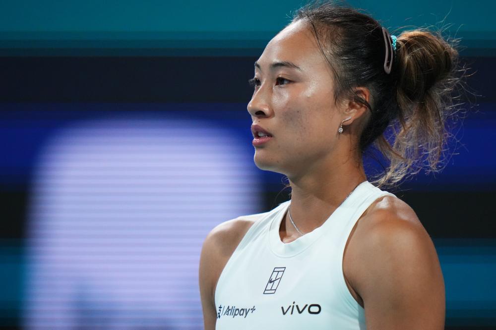 拉斯穆斯·霍伊伦(22 岁)在那不勒斯对阵尤文图斯的比赛中攻入 2 个进球！